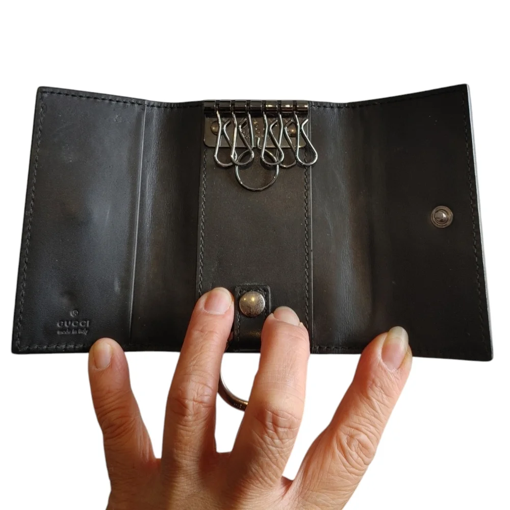 Gucci Guccisimi Black Leather Keycles Card Holder - Picture 6 of 16